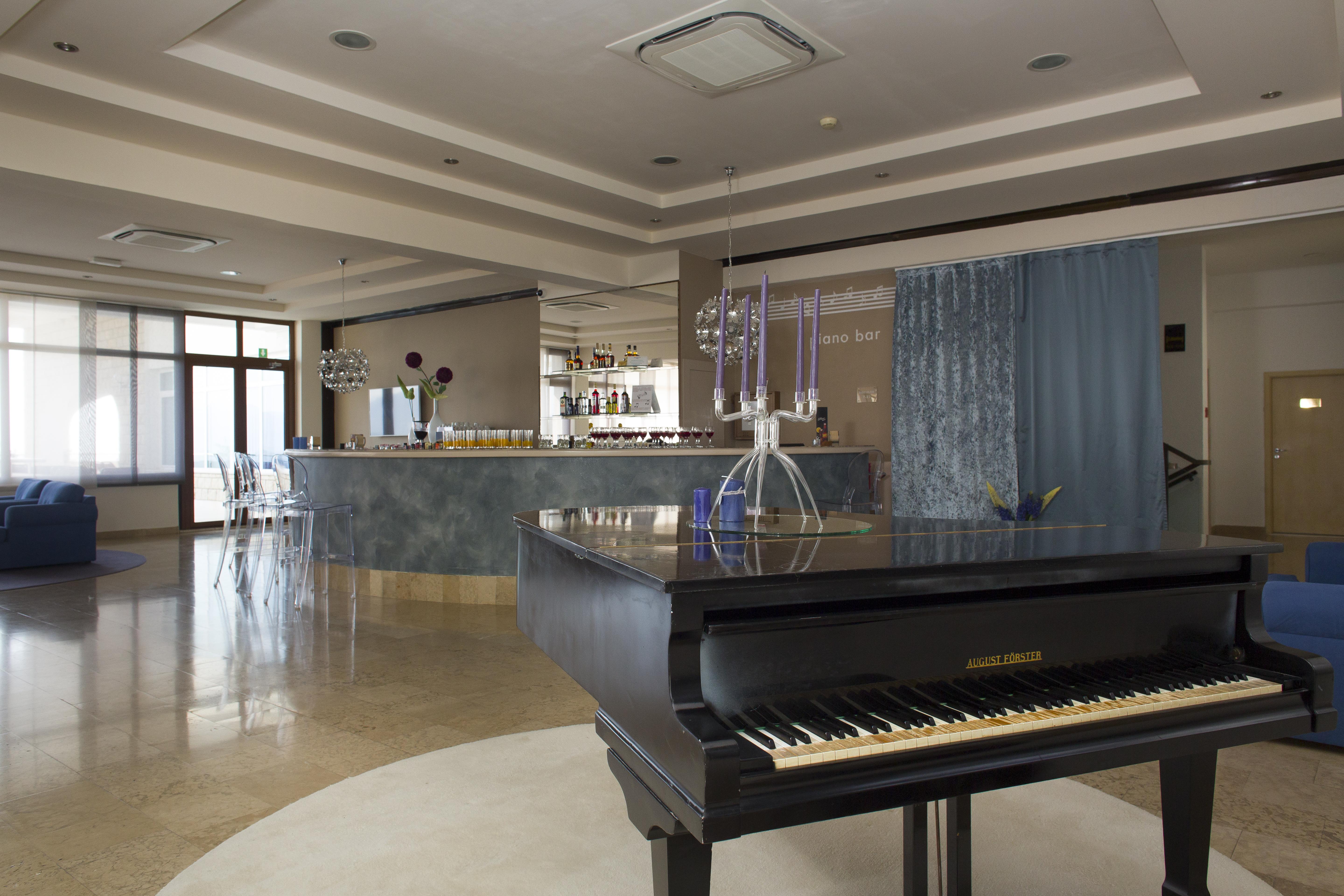 Hotel Labineca Градац Екстериор снимка